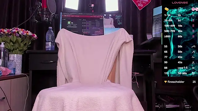 Raissa_sky26's cam snapshot