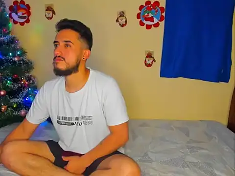 astredad2025's cam snapshot