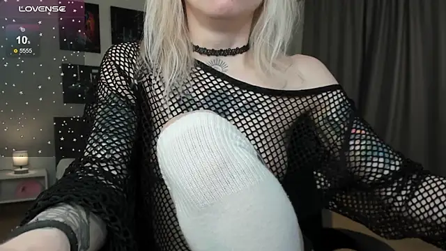 tattoo_art_baby's cam snapshot