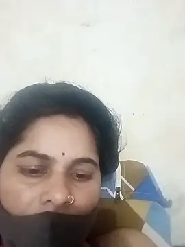 JULEE-740's cam snapshot