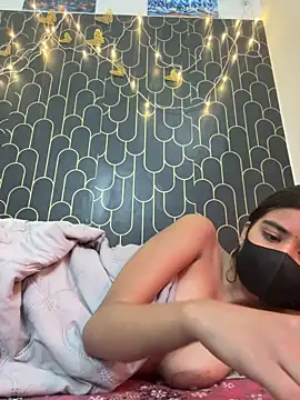 Sexykhushi041's cam snapshot