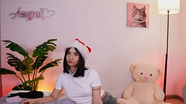 Angeeel_'s cam snapshot