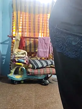 divyatamil143's cam snapshot