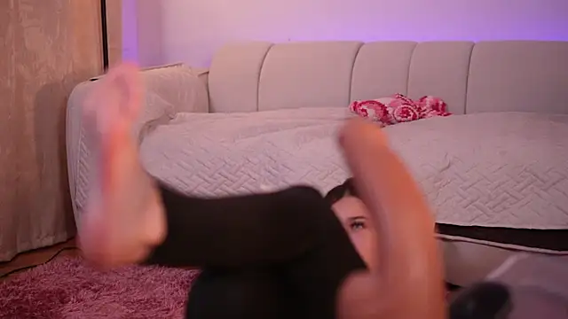 lilith_gray9's cam snapshot