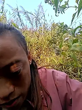 llomayy-love's cam snapshot