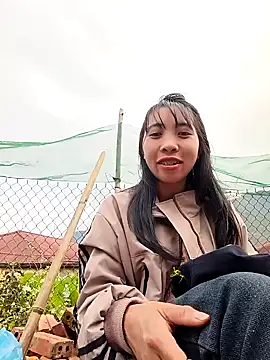 emaame68's cam snapshot