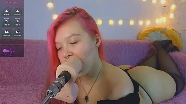 May_aster's cam snapshot