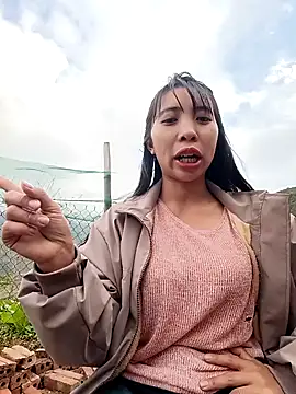 emaame68's cam snapshot