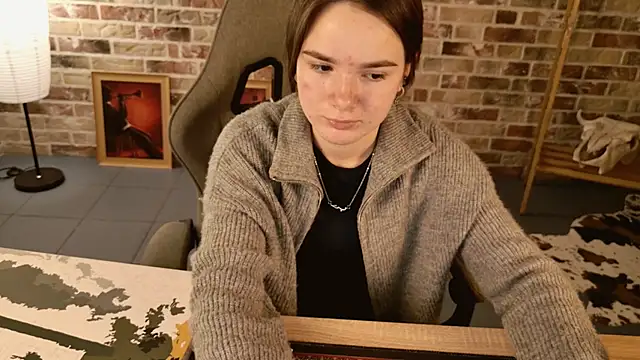 May_Bloom's cam snapshot