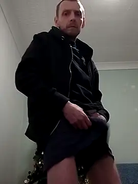 CrookedBunk3527's cam snapshot