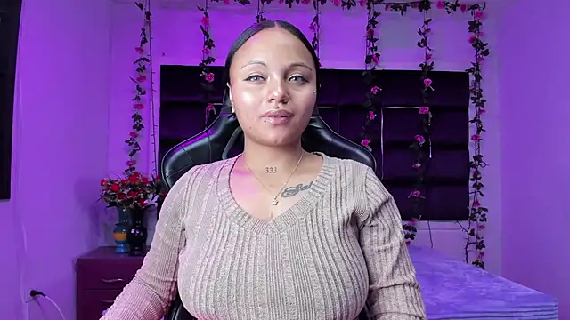 sweelanna__'s cam snapshot