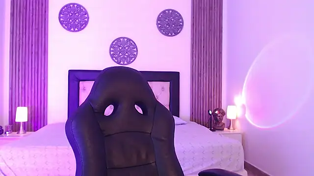 Julieta_De_Los_Angeles's cam snapshot