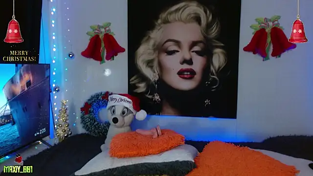maxiy_001 live sex cam