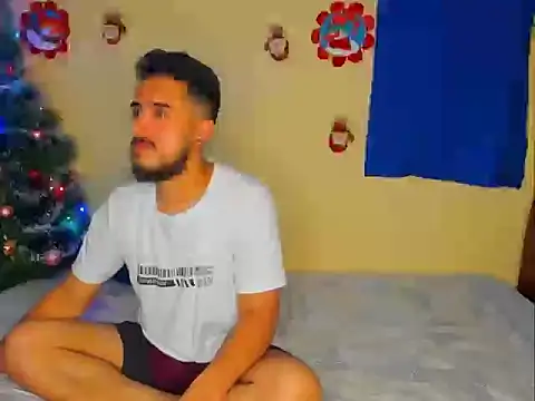 astredad2025's cam snapshot