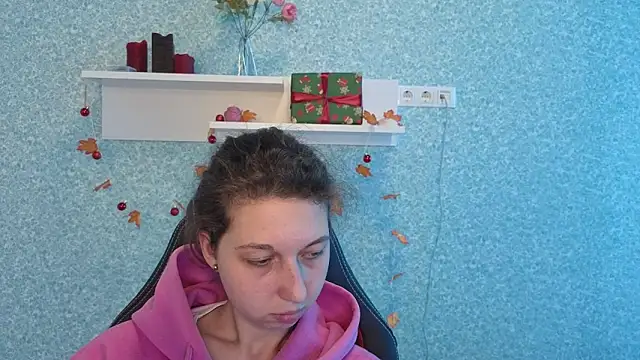 CuteEllii's cam snapshot