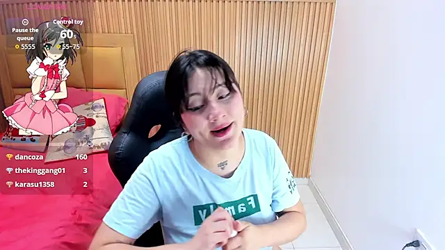 LOLAMAXI's cam snapshot