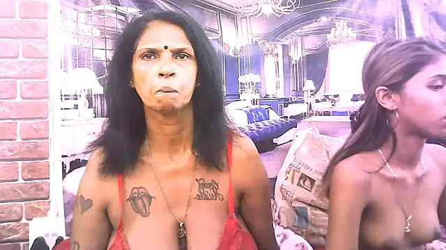 IndianVanya4u2u's cam snapshot