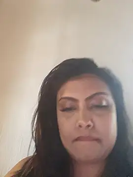 Indian_GlowingMiax's cam snapshot