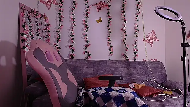 Danagh_'s cam snapshot