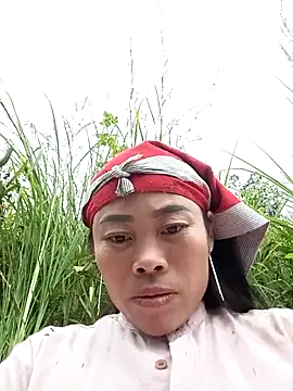 CoMay003's cam snapshot