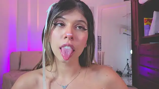 NATAASHA___'s cam snapshot