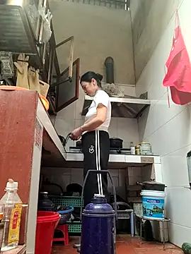 Basanis68's cam snapshot