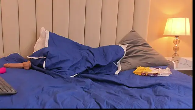 Rachel_Donnelly's cam snapshot