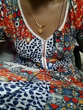 TAMIL-URVASHI's cam snapshot