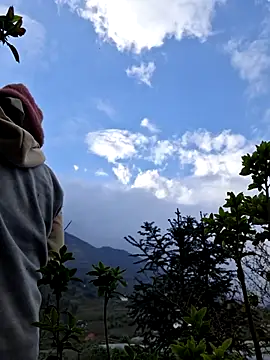 miomio-12's cam snapshot