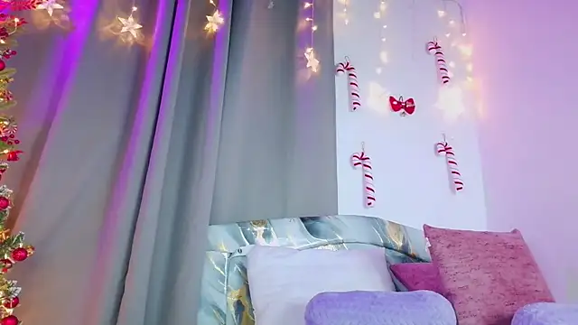 EmmaDembers's cam snapshot