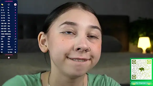 Sssonya live sex cam