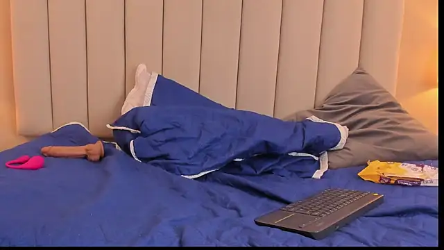 Rachel_Donnelly's cam snapshot