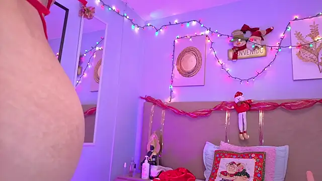 sarah_cruzz_'s cam snapshot