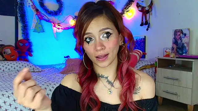 alisson_zafiro_'s cam snapshot