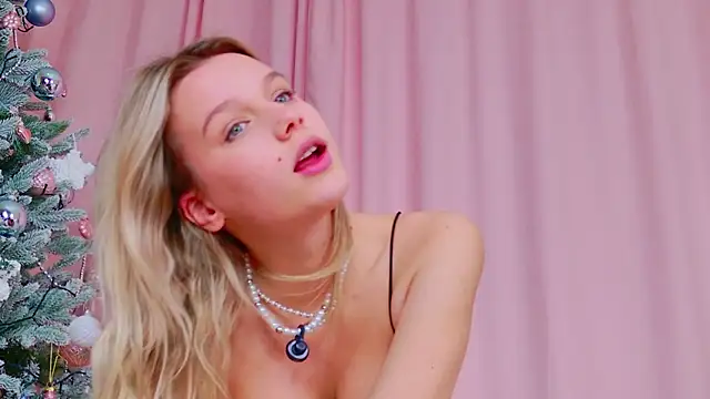 MeowthLilu's cam snapshot