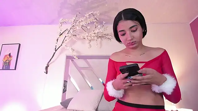 cloe_taylor__'s cam snapshot