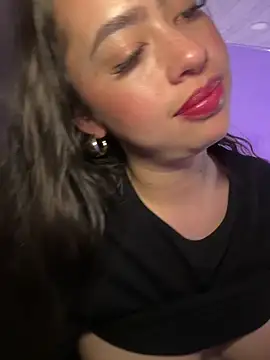 Mae_Henao9's cam snapshot