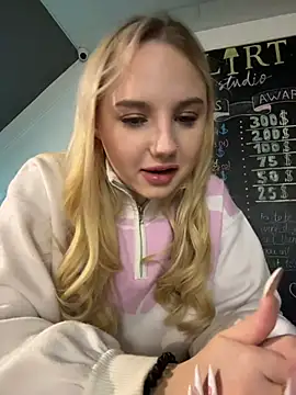 Sky_Cutie's cam snapshot