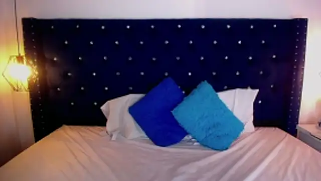 miss_aris's cam snapshot