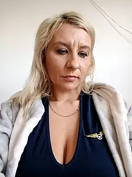 KaylinJan's cam snapshot