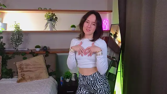 ChongFefer's cam snapshot