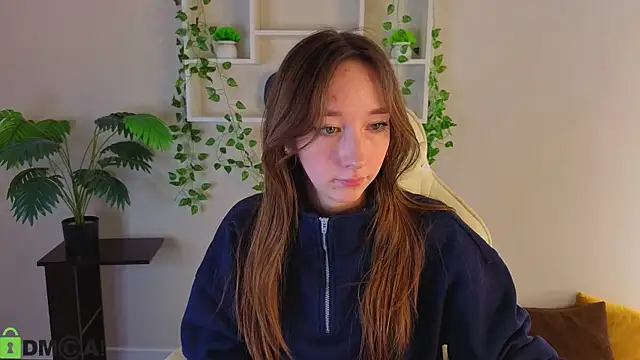 Miche1le_Allenne's cam snapshot