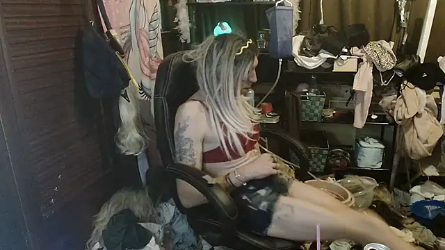 Ombeline1 live sex cam