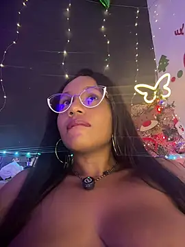 AlisonHoot69's cam snapshot