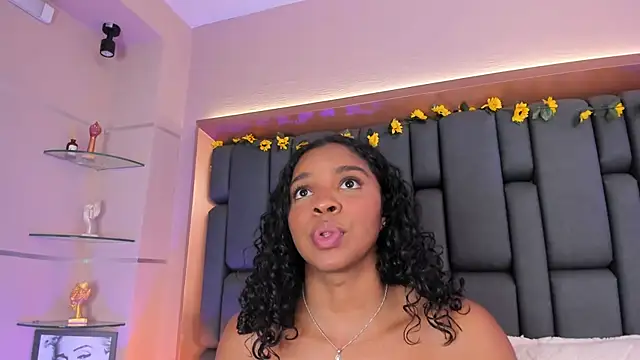 LisaMendez's cam snapshot