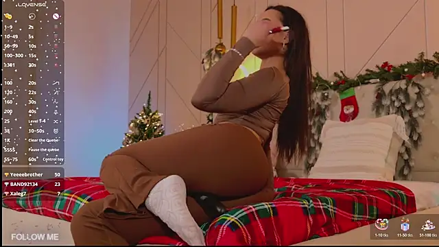 Lolly_Neal's cam snapshot