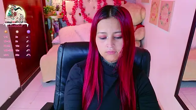 meghan_nill's cam snapshot