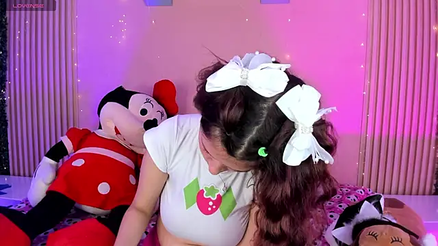 Sofi_cutiee's cam snapshot