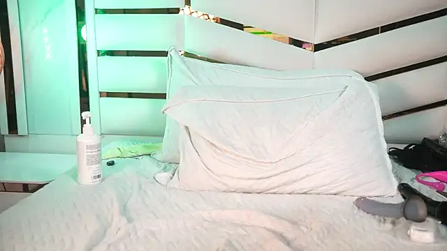 nix_wolf's cam snapshot