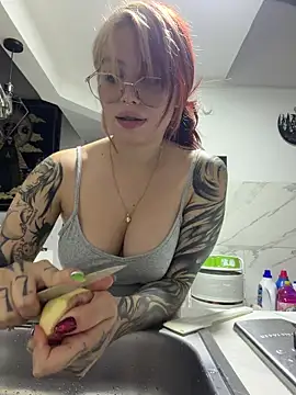 YunoRose_'s cam snapshot